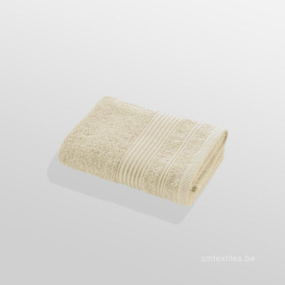 500 GSM Cotton Towel Set – Ultra Absorbent, OEKO-TEX® Certified (70×130 cm, 50×90 cm, 30×50 cm)