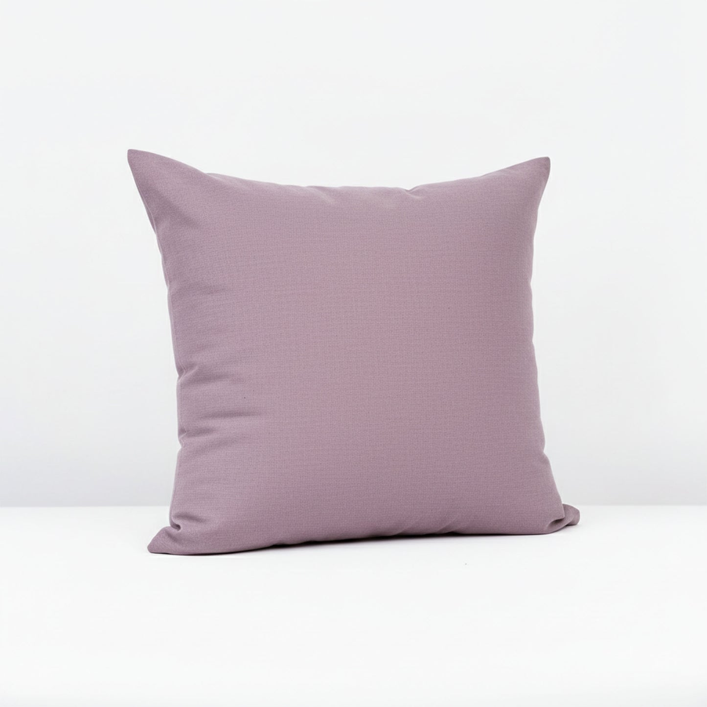 Purple pillowcase on a white background, featuring ZM Textiles Belgium dyed pillowcase set.
